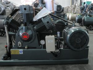 10_1_industrial_piston_air_compressor_4
